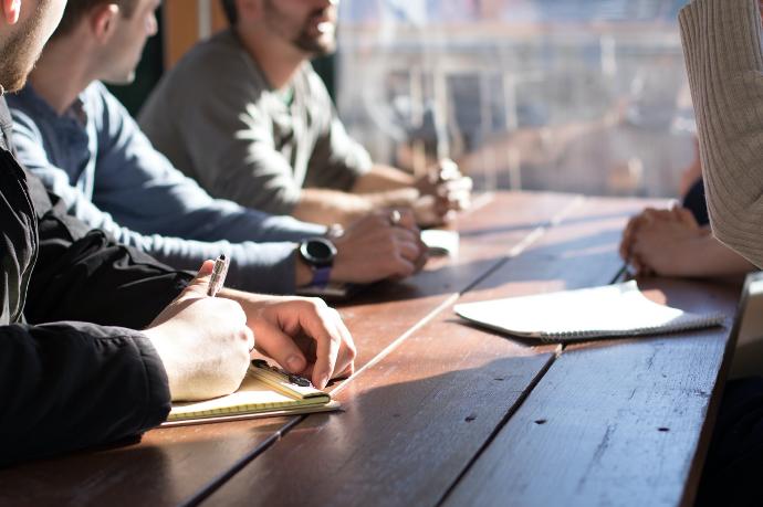 travail collaboratif avec fournisseurs et clients réunion de collaboration architecture intérieure