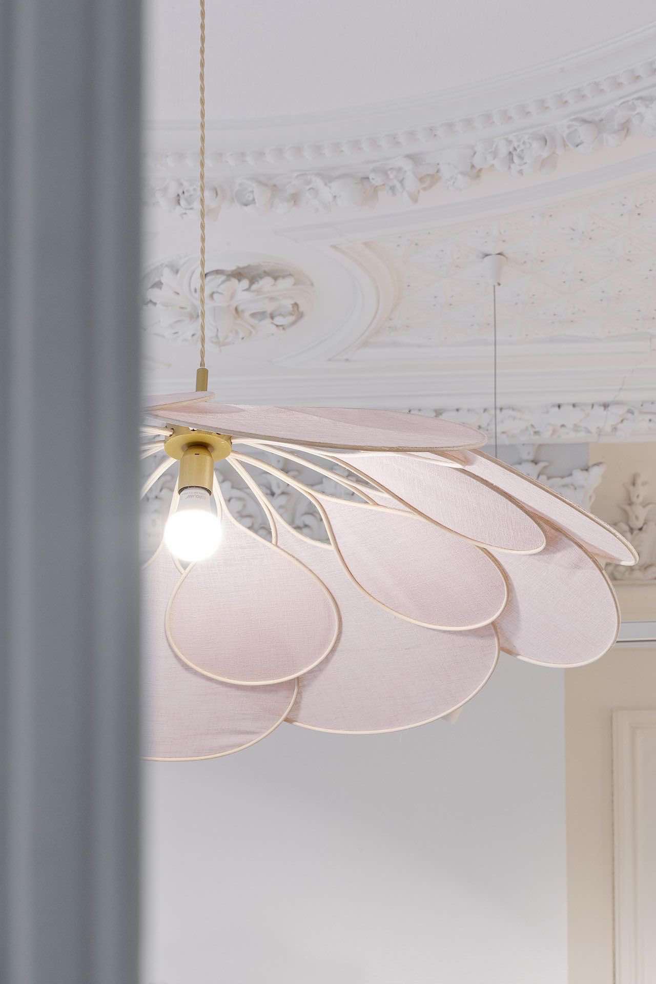 Zoom luminaire projet Youpla